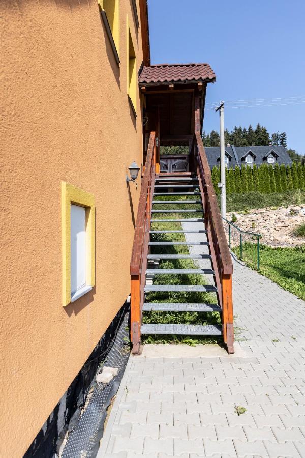 Apartamento Vyprachtice L.V. Exterior foto