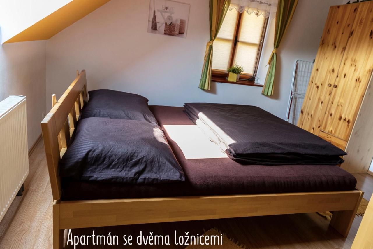 Apartamento Vyprachtice L.V. Exterior foto
