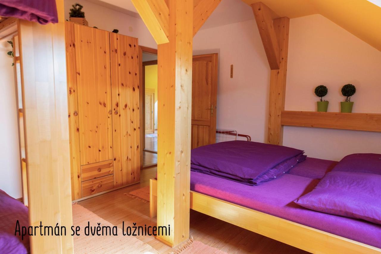 Apartamento Vyprachtice L.V. Exterior foto