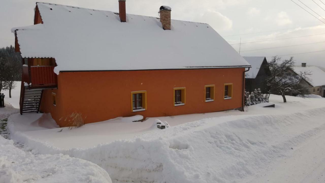 Apartamento Vyprachtice L.V. Exterior foto